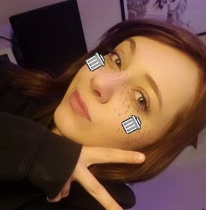 Meet your Posher, Alyson